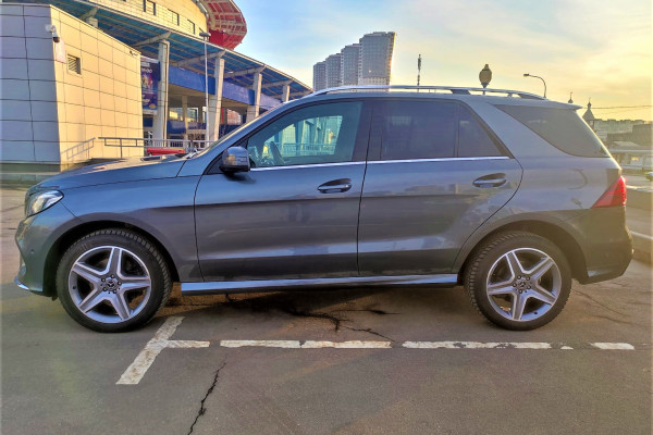 2017 Mercedes-Benz GLE с пробегом 165 500 км