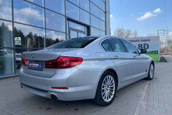 2018 BMW 5 серии с пробегом 75 633 км