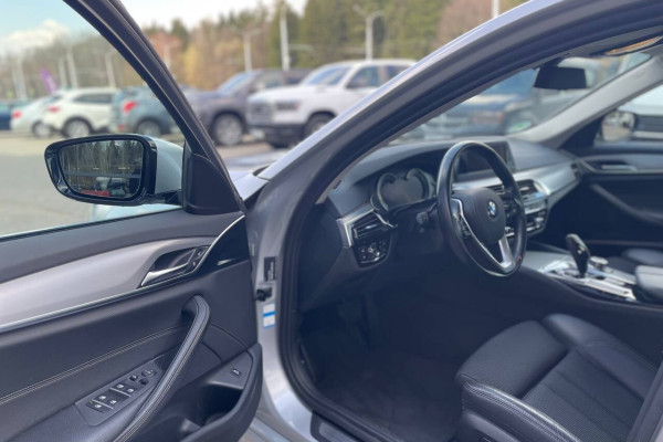 2018 BMW 5 серии с пробегом 75 633 км