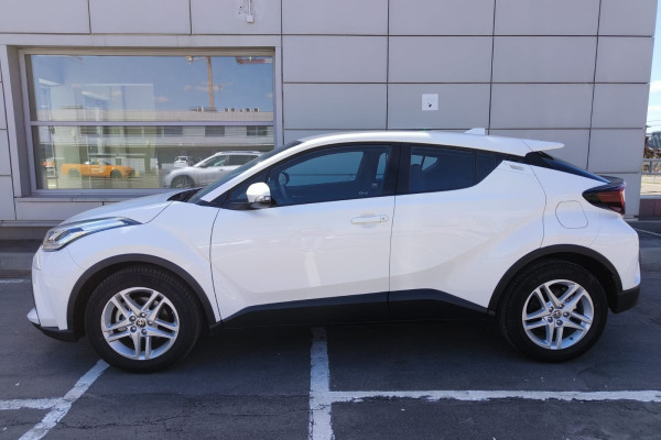 2022 Toyota C-HR с пробегом 200 км