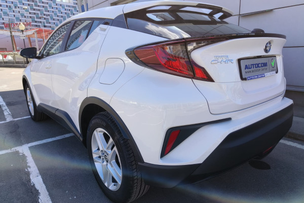 2022 Toyota C-HR с пробегом 200 км