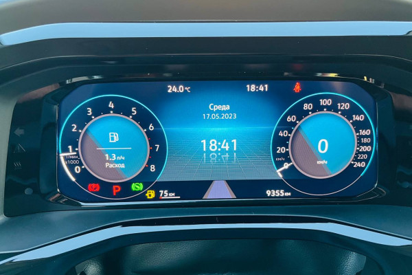 2022 Volkswagen Multivan с пробегом 9 000 км
