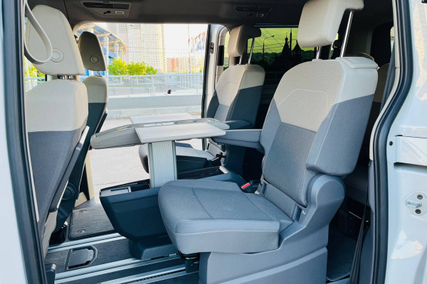 2022 Volkswagen Multivan с пробегом 9 000 км