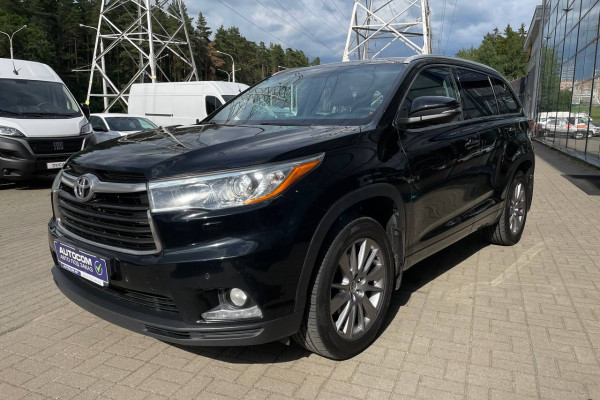 2014 Toyota Highlander с пробегом 385 000 км