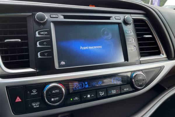 2014 Toyota Highlander с пробегом 385 000 км