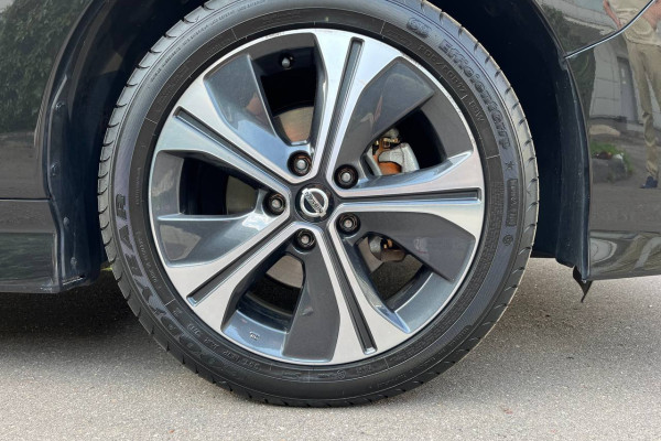 2020 Nissan Leaf с пробегом 95 600 км