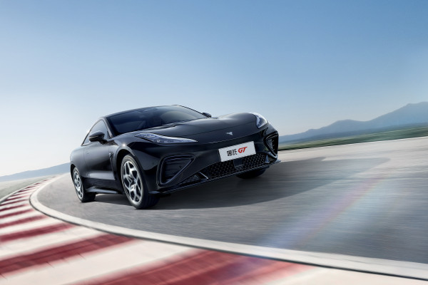 2023 Hozon Neta GT без пробега