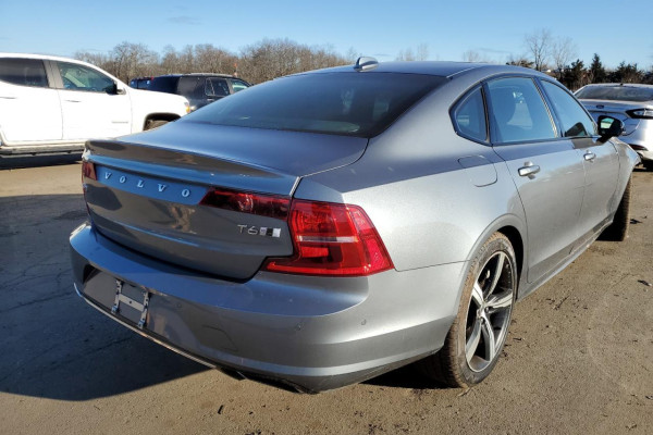 2020 Volvo S90 с пробегом 86 723 км