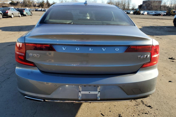 2020 Volvo S90 с пробегом 86 723 км