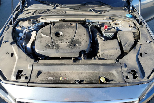 2020 Volvo S90 с пробегом 86 723 км