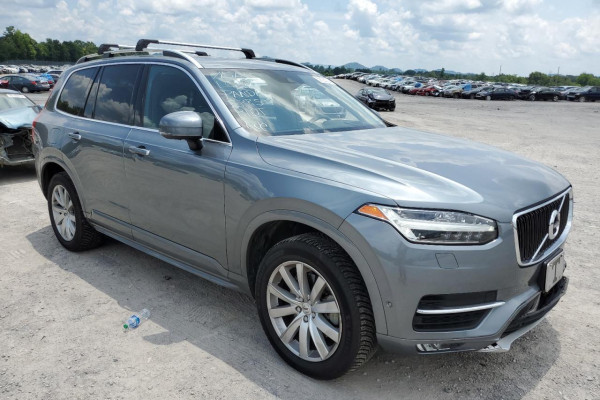 2020 Volvo XC90 с пробегом 67 835 км