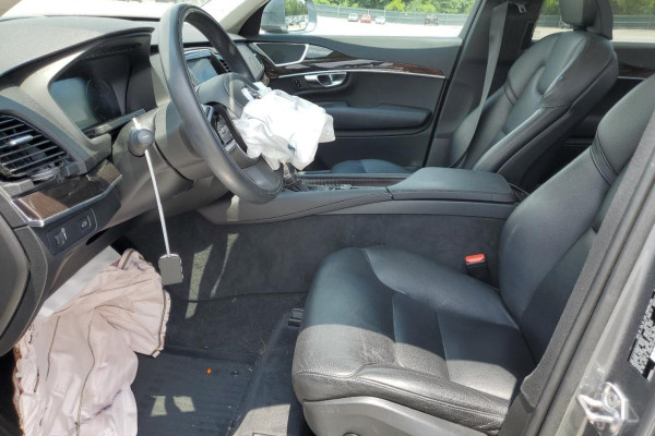 2020 Volvo XC90 с пробегом 67 835 км