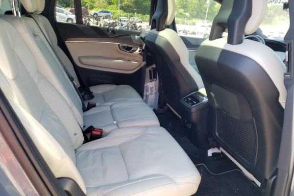 2020 Volvo XC90 с пробегом 55 627 км