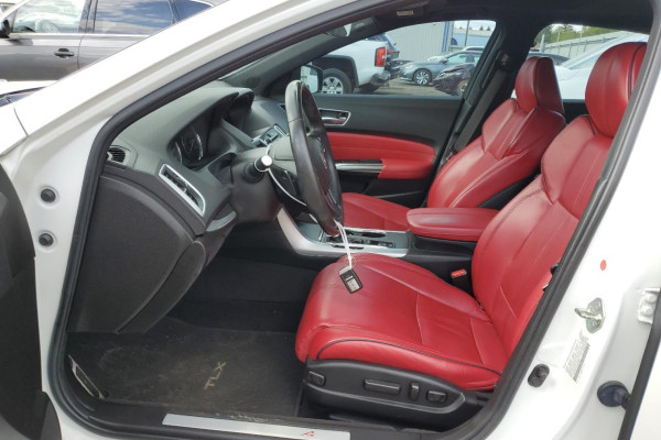 2020 Acura TLX с пробегом 83 482 км