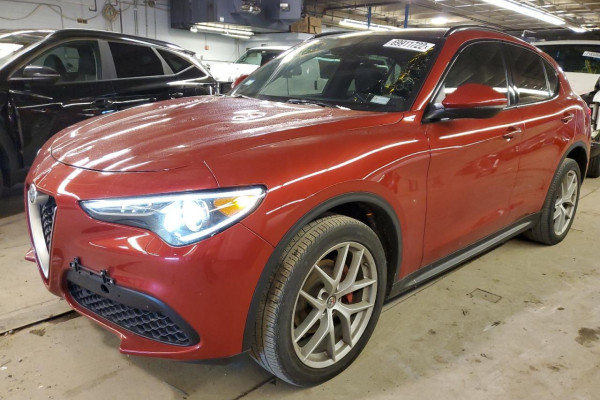 2020 Alfa Romeo Stelvio с пробегом 63 864 км