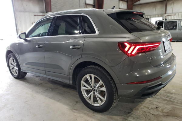 2023 Audi Q3 с пробегом 9 562 км