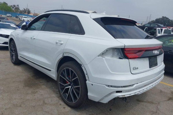 2019 Audi Q8 с пробегом 92 824 км