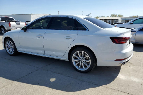 2019 Audi A4 с пробегом 39 060 км