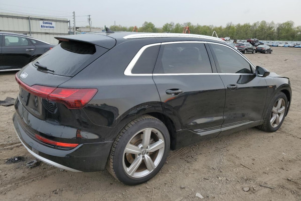 2019 Audi e-tron с пробегом 52 102 км