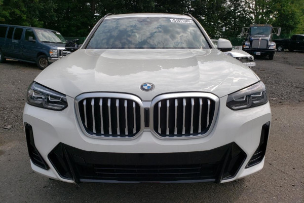 2022 BMW X3 с пробегом 14 455 км