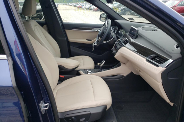 2020 BMW X1 с пробегом 70 638 км