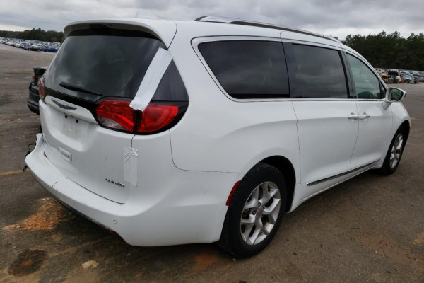 2020 Chrysler Pacifica с пробегом 83 384 км