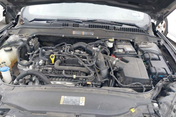 2020 Ford Fusion (North America) с пробегом 85 006 км