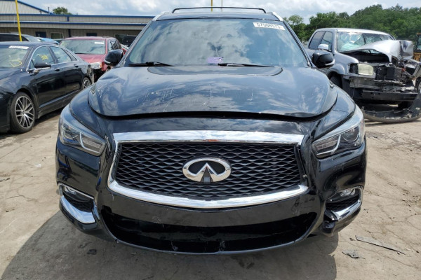 2019 Infiniti QX60 с пробегом 82 105 км