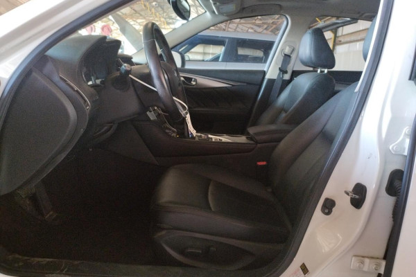 2020 Infiniti QX50 с пробегом 75 356 км