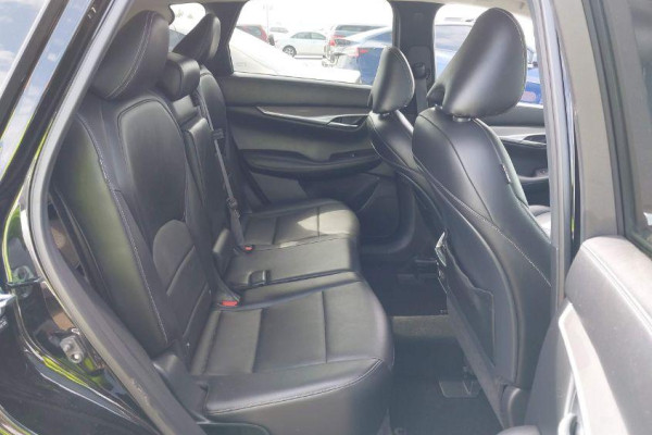 2021 Infiniti QX50 с пробегом 39 933 км