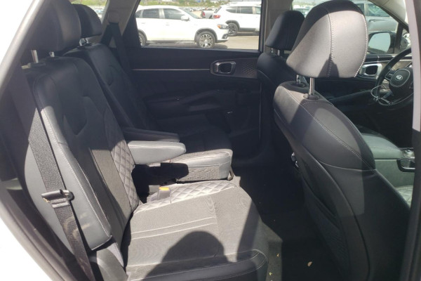 2020 Kia Sorento с пробегом 37 542 км