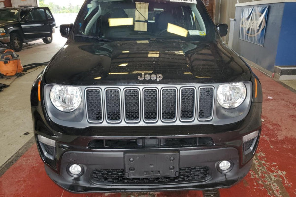 2022 Jeep Renegade с пробегом 12 857 км