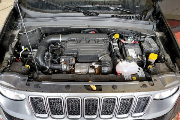 2022 Jeep Renegade с пробегом 12 857 км