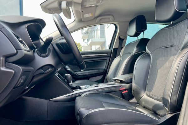 2019 Renault Megane с пробегом 43 000 км