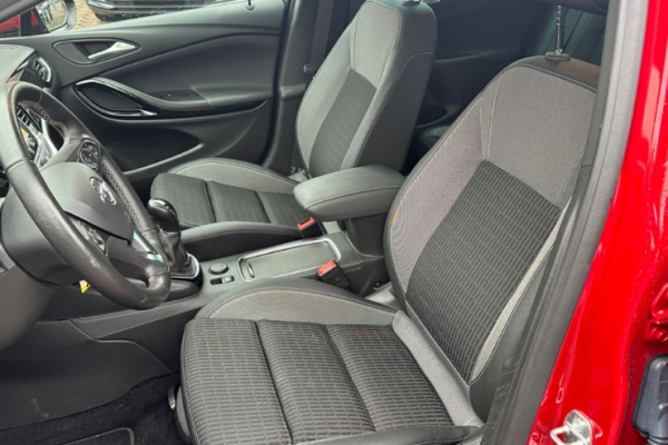 2020 Opel Astra с пробегом 65 085 км