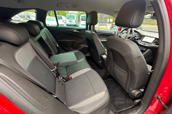 2020 Opel Astra с пробегом 65 085 км