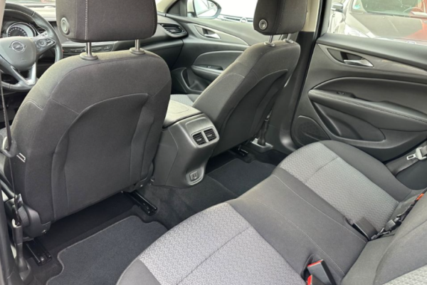 2020 Opel Insignia с пробегом 86 500 км