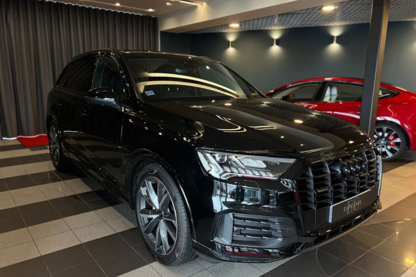 2023 Audi Q7 с пробегом 50 км