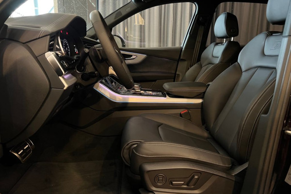 2023 Audi Q7 с пробегом 50 км