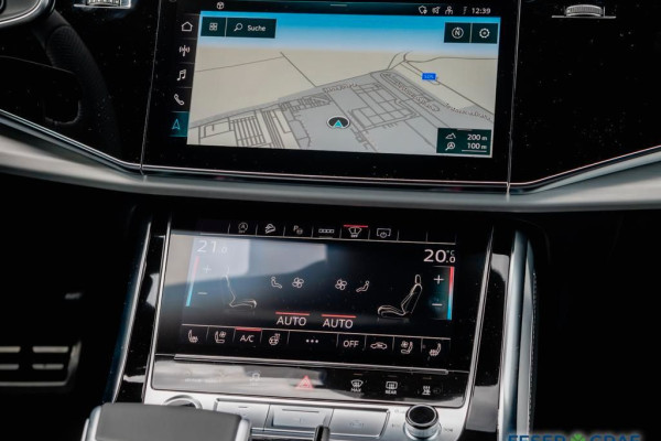 2023 Audi Q8 с пробегом 50 км