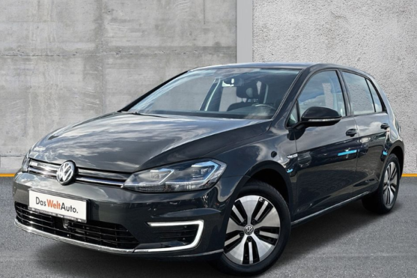 2020 Volkswagen Golf с пробегом 39 000 км