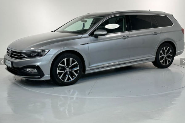 2020 Volkswagen Passat с пробегом 12 000 км