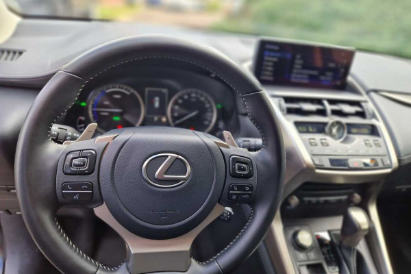 2021 Lexus NX с пробегом 53 700 км