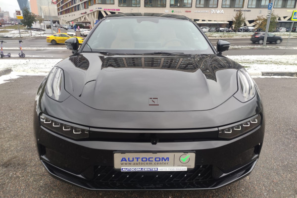 2023 Zeekr 001 с пробегом 20 км