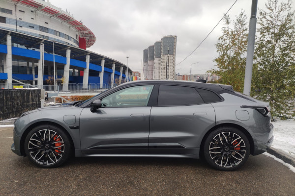 2023 Zeekr 001 с пробегом 20 км