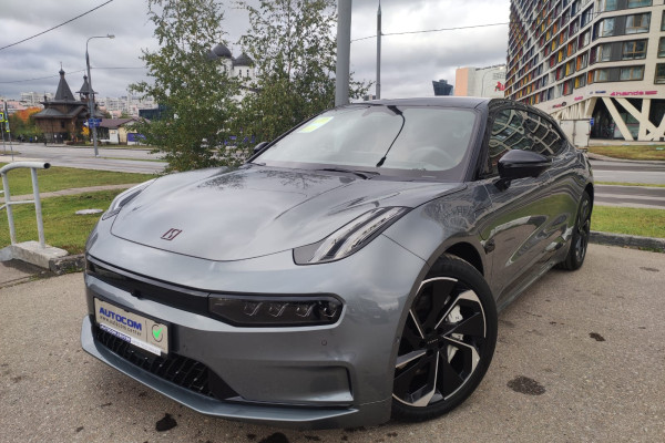 2023 Zeekr 001 с пробегом 17 км