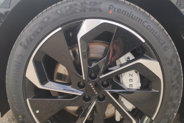 2023 Zeekr 001 с пробегом 21 км