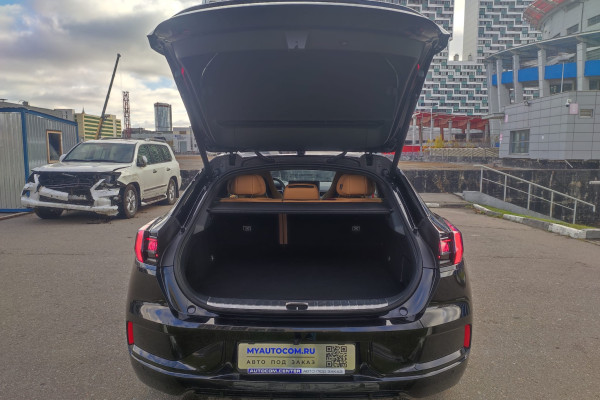 2023 Zeekr 001 с пробегом 21 км