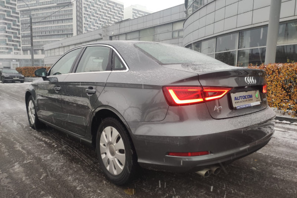 2015 Audi A3 с пробегом 74 000 км