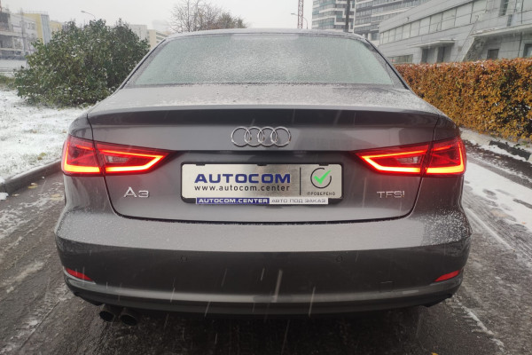 2015 Audi A3 с пробегом 74 000 км